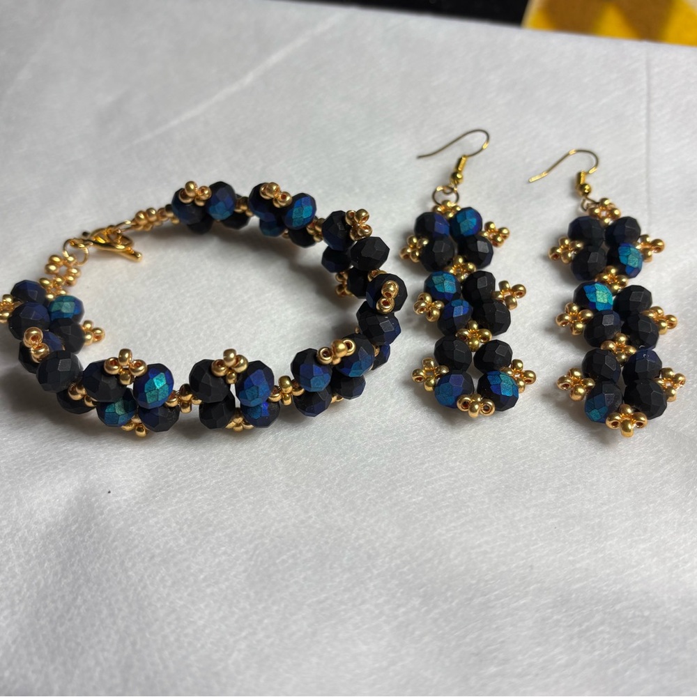 Hand Crafted bracelet pierced earrings crystal matte jet AB finish beads 7.5 in